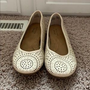 Tan Sonoma flat sandals